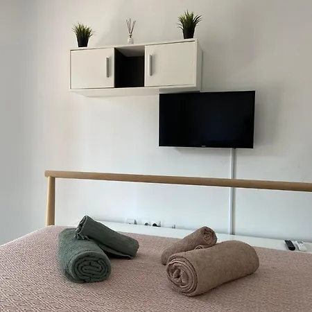 Joan Miro Апартаменты Торремолинос